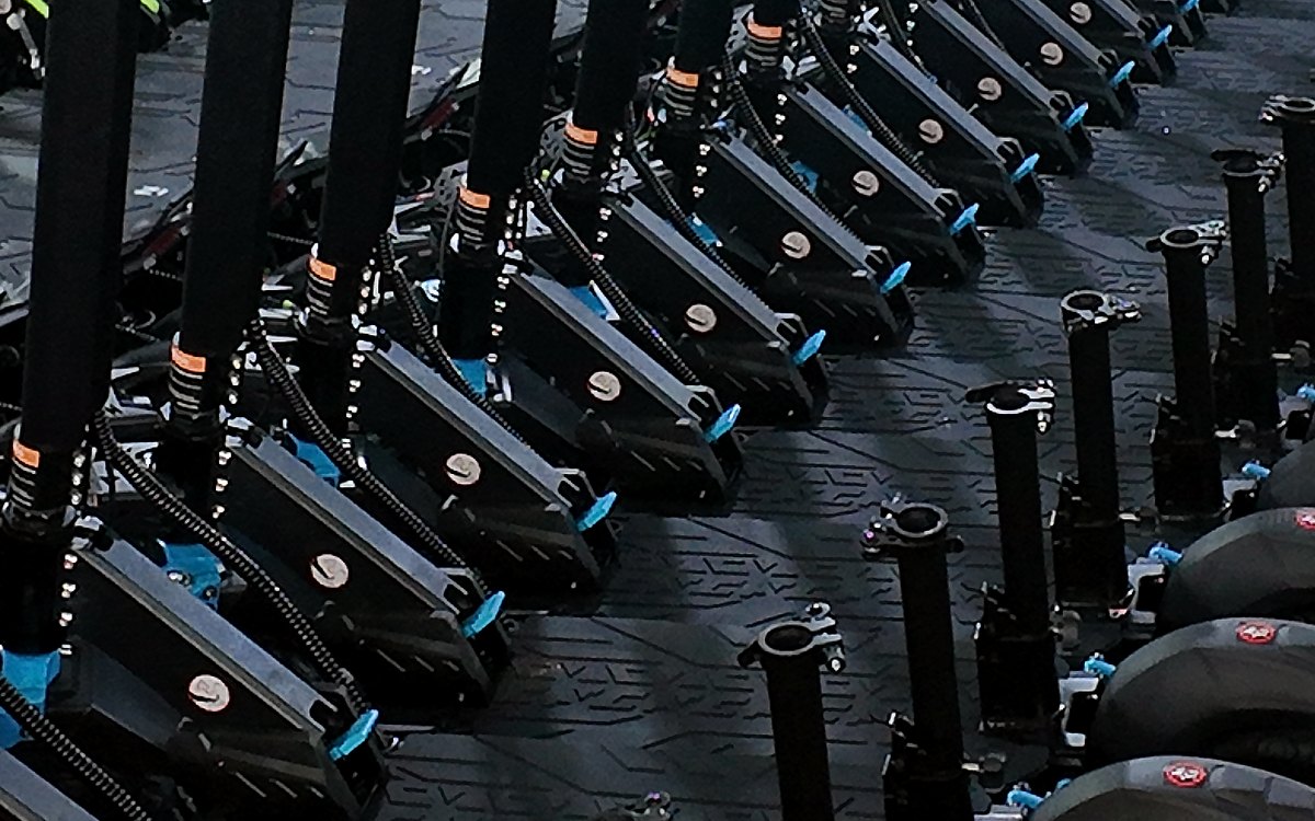Smart Display Scooters